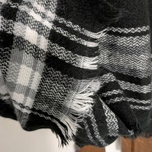 Black, White, And Gray Wrap, Shawl, Sofa Throw. Easy Care